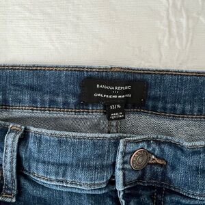 Banana Republic Women's Mid-Rise Blue Girlfriend Jeans 33/16